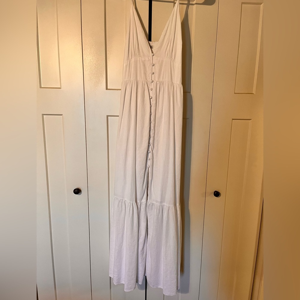 Abercrombie & Fitch White Sleeveless Dress